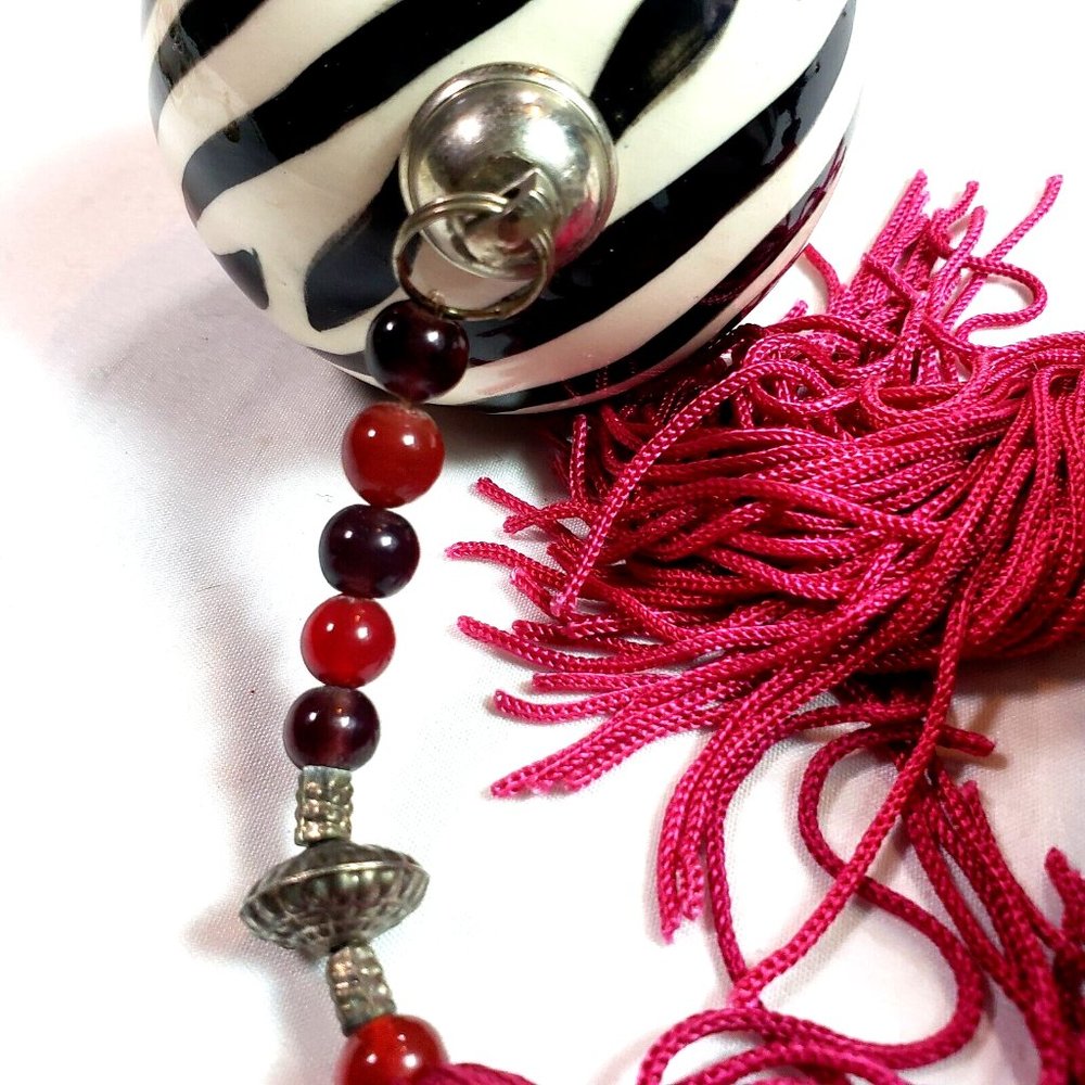 Curtain Rod Finials (2) Zebra Stripes/Tassels - Bombay Kids